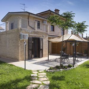 Villa Saraceni
